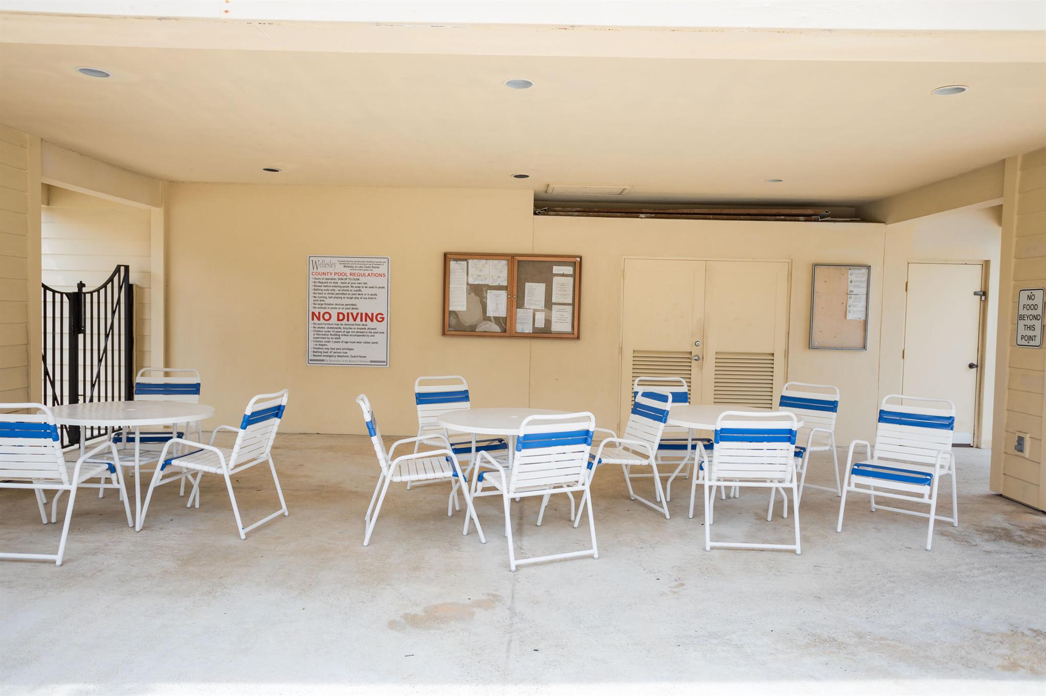 WELLESLEY AT LAKE CLARKE - Residential