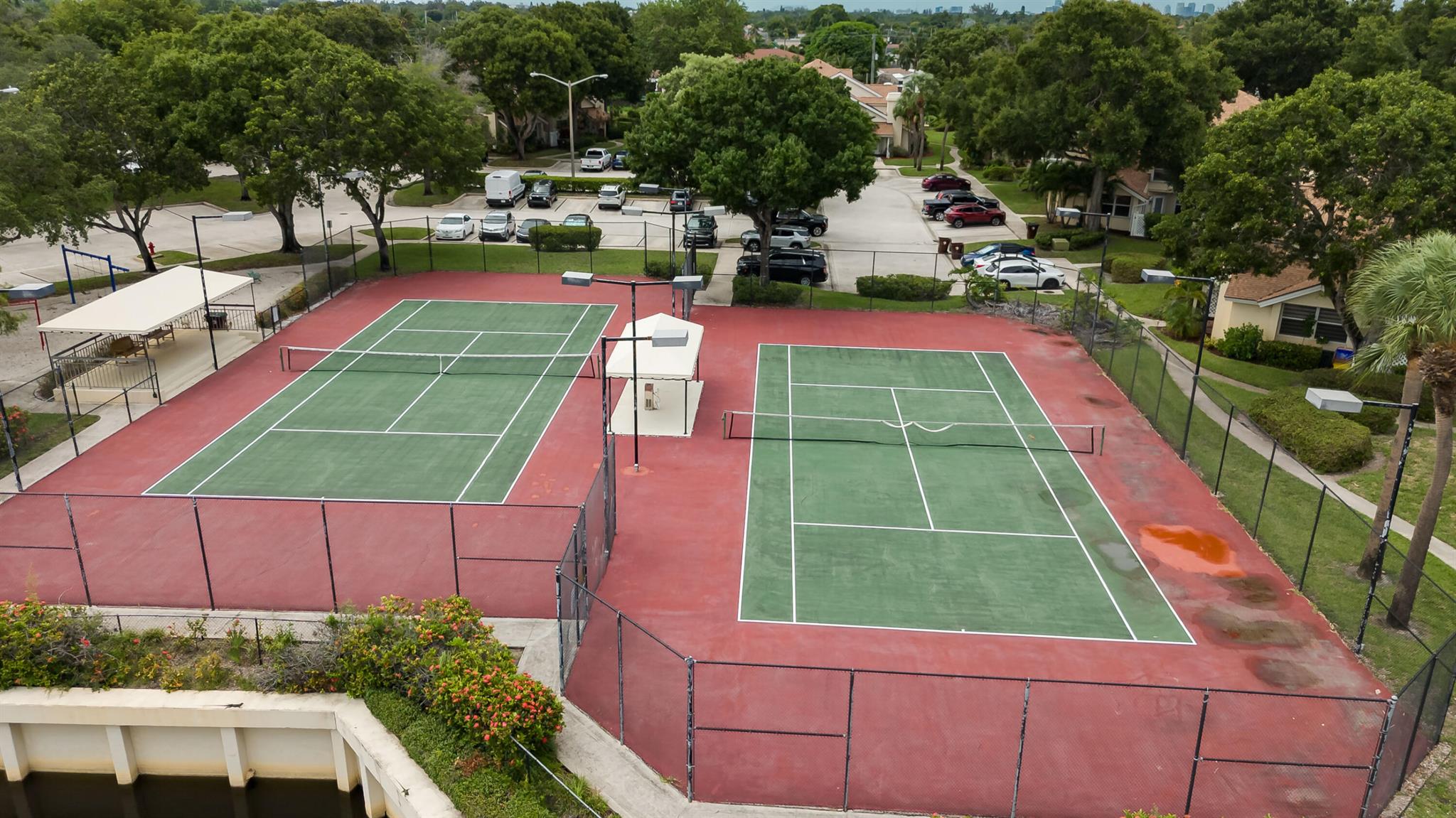 WELLESLEY AT LAKE CLARKE - Residential