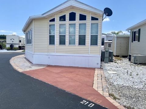 A home in Okeechobee