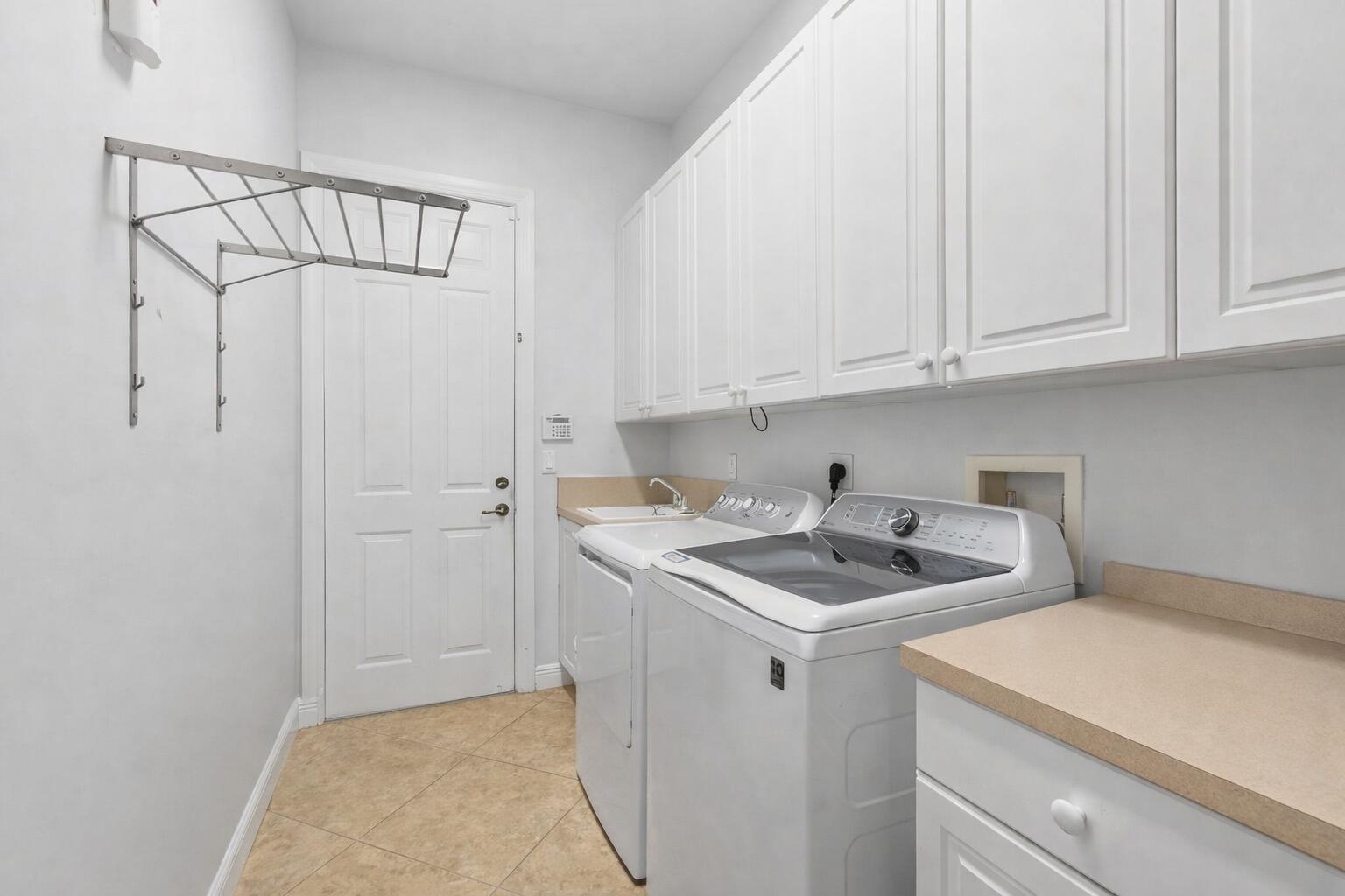 GRAND HAVEN AT LINTON BLVD - Residential