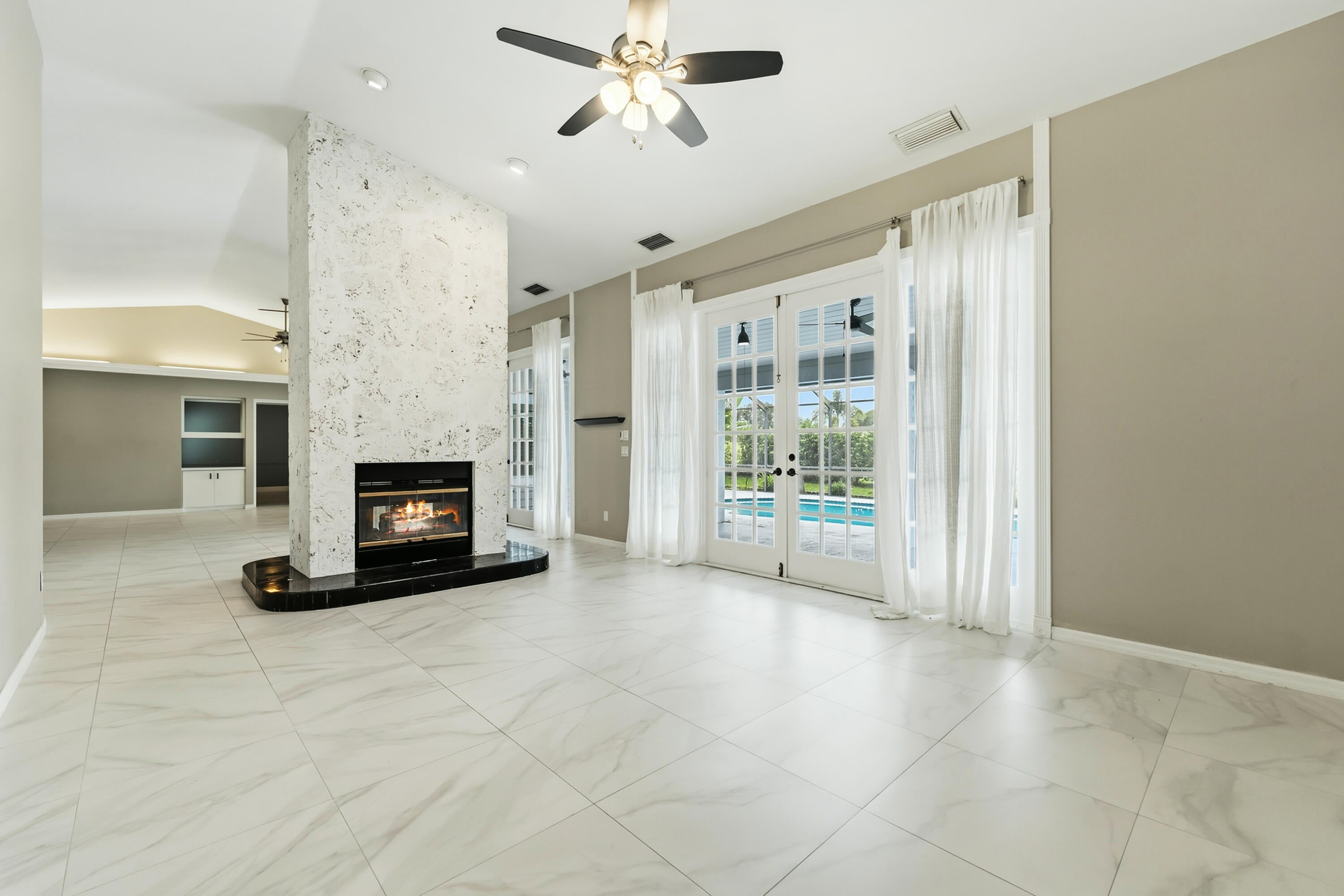 1282 SW BENT PINE Cove