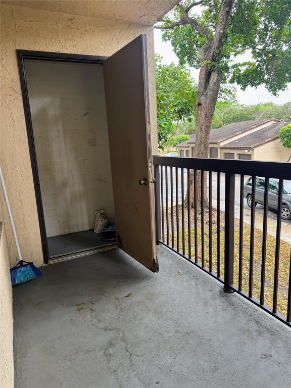 PALM AIRE GARDENS - Residential