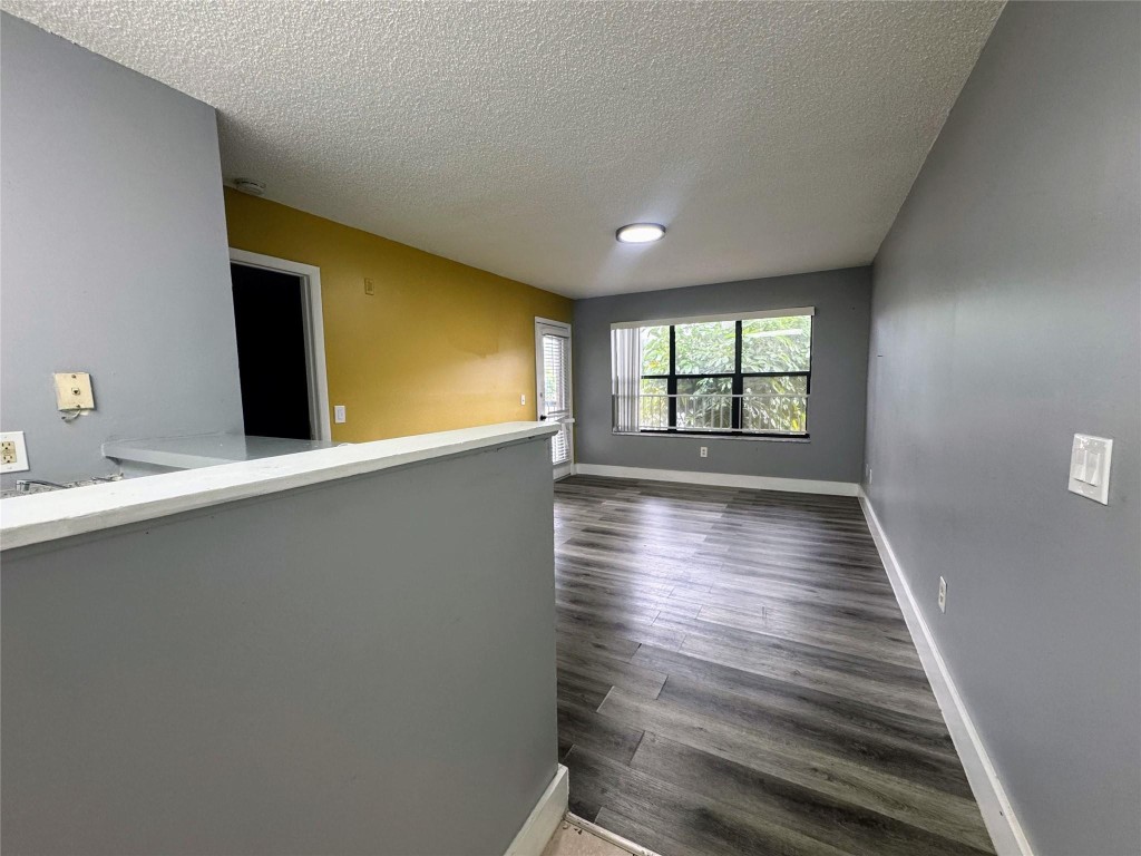 PALM AIRE GARDENS - Residential