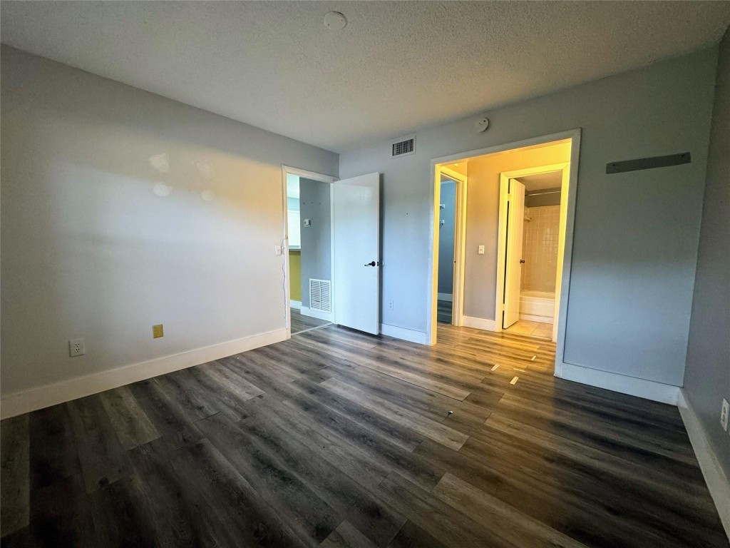 PALM AIRE GARDENS - Residential