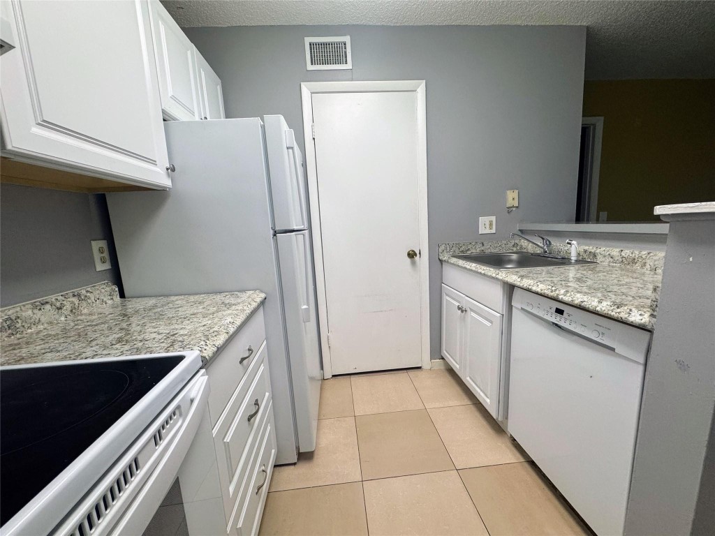 PALM AIRE GARDENS - Residential