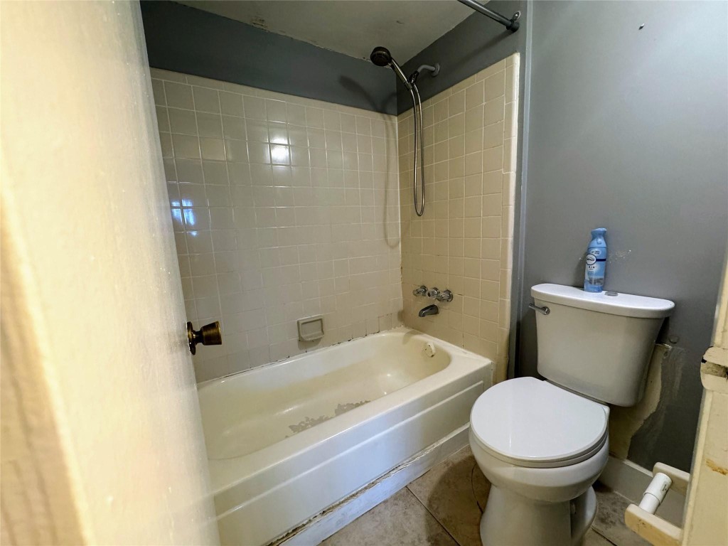 PALM AIRE GARDENS - Residential