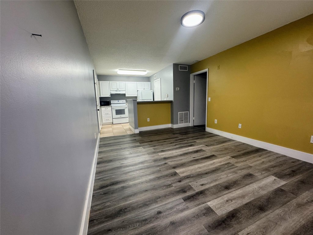 PALM AIRE GARDENS - Residential