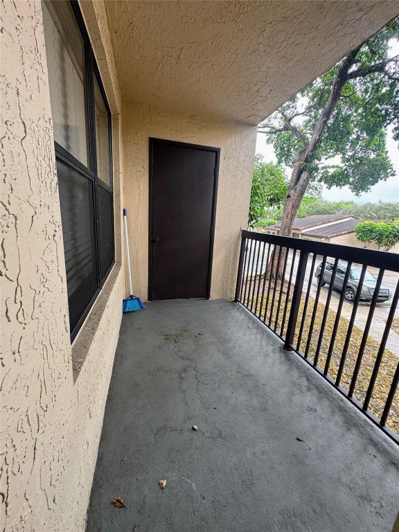 PALM AIRE GARDENS - Residential