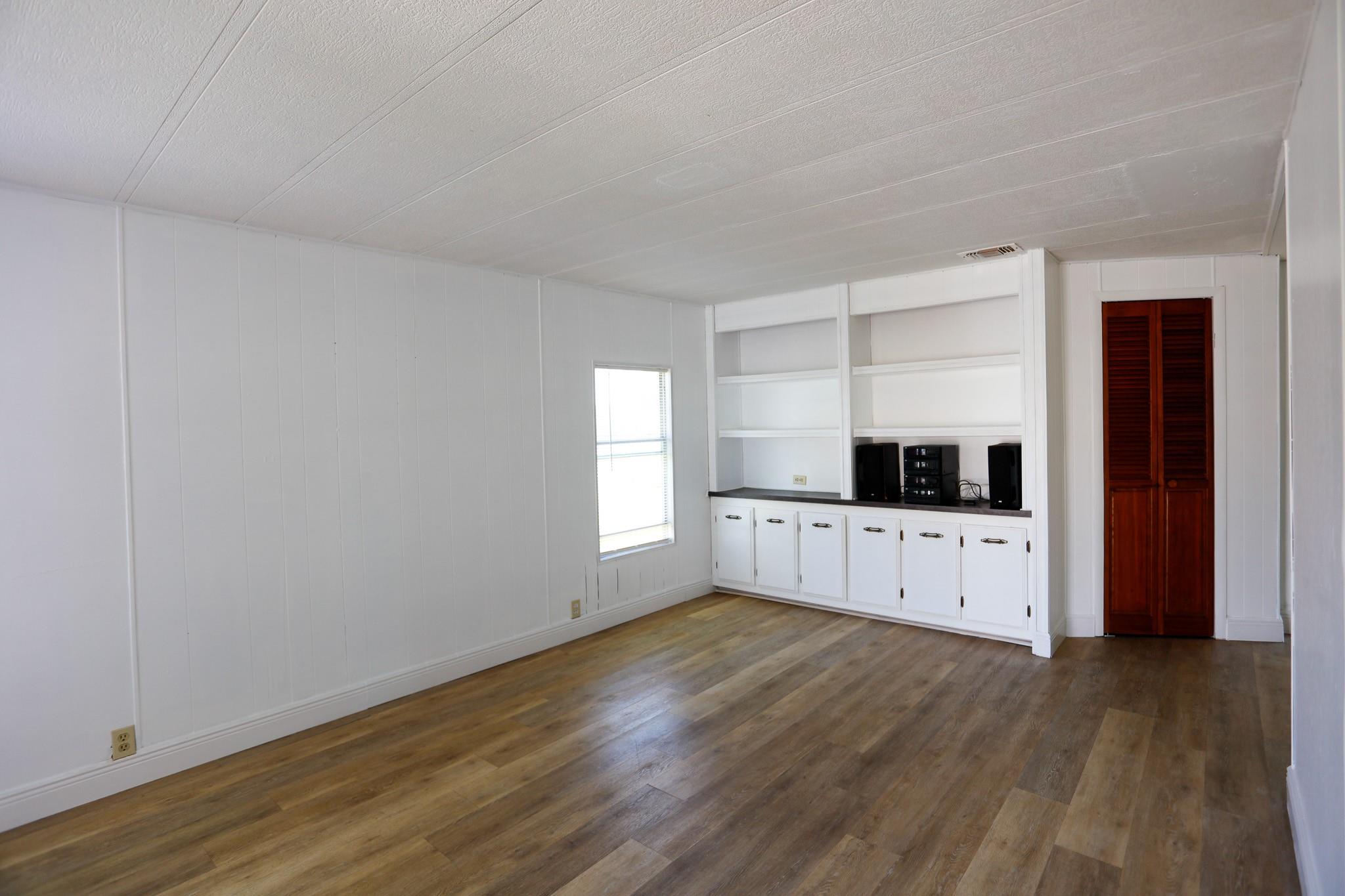 Heritage City Sec 2 81-14 - Residential Lease