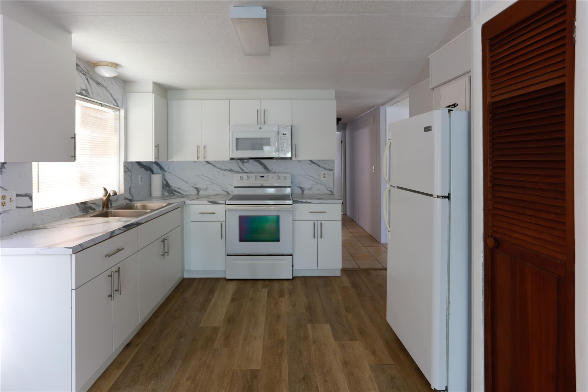 Heritage City Sec 2 81-14 - Residential Lease