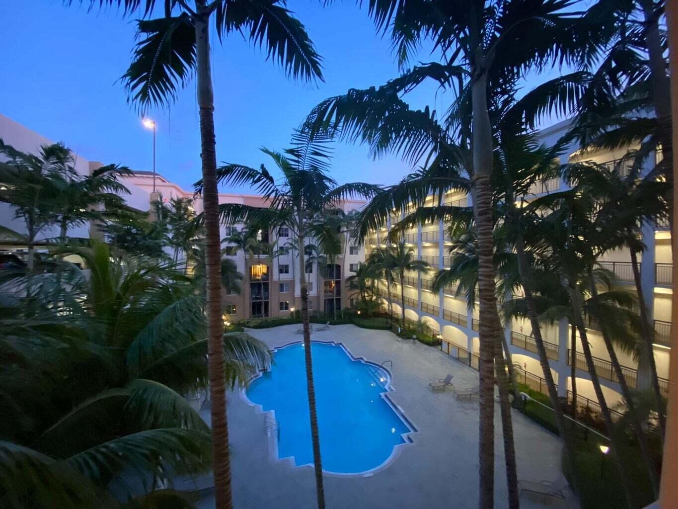 VIZCAYA LAKES CONDO - Residential Lease