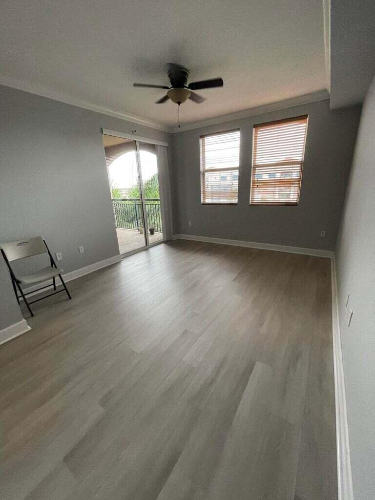 VIZCAYA LAKES CONDO - Residential Lease