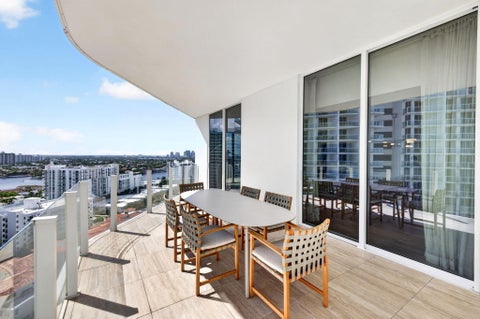 Tiny photo for 525 N FORT LAUDERDALE BEACH Boulevard #1509, Fort Lauderdale, FL 33304 (MLS # B26089448)