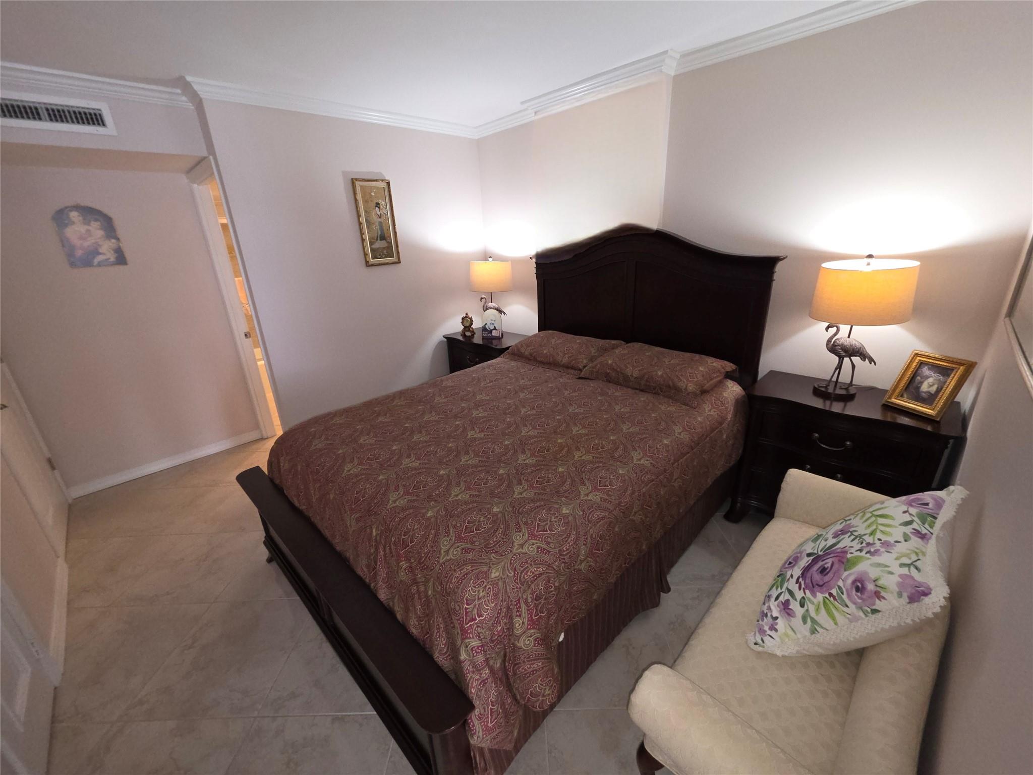 Ocean Club Condo - Residential Lease