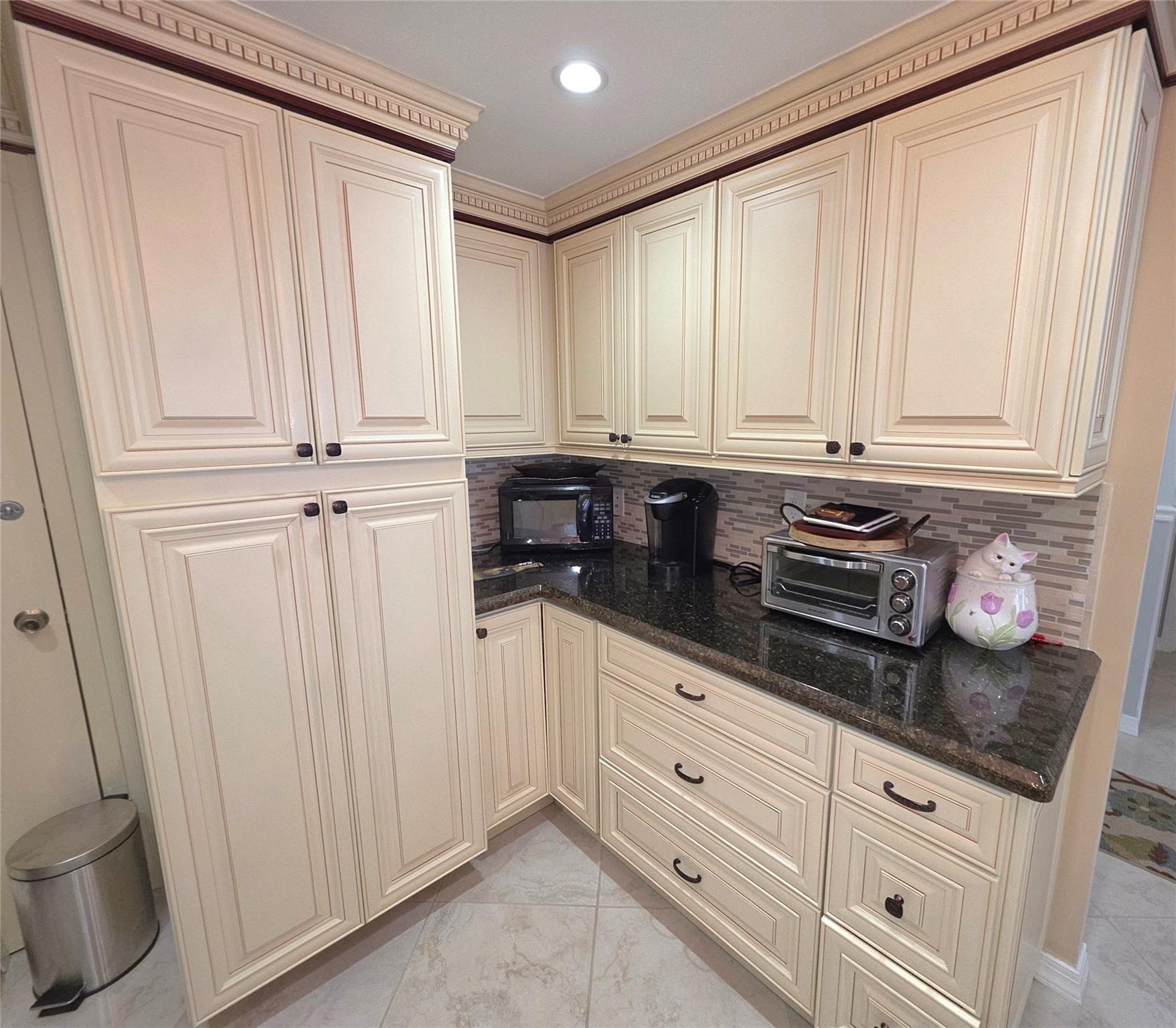 Ocean Club Condo - Residential Lease