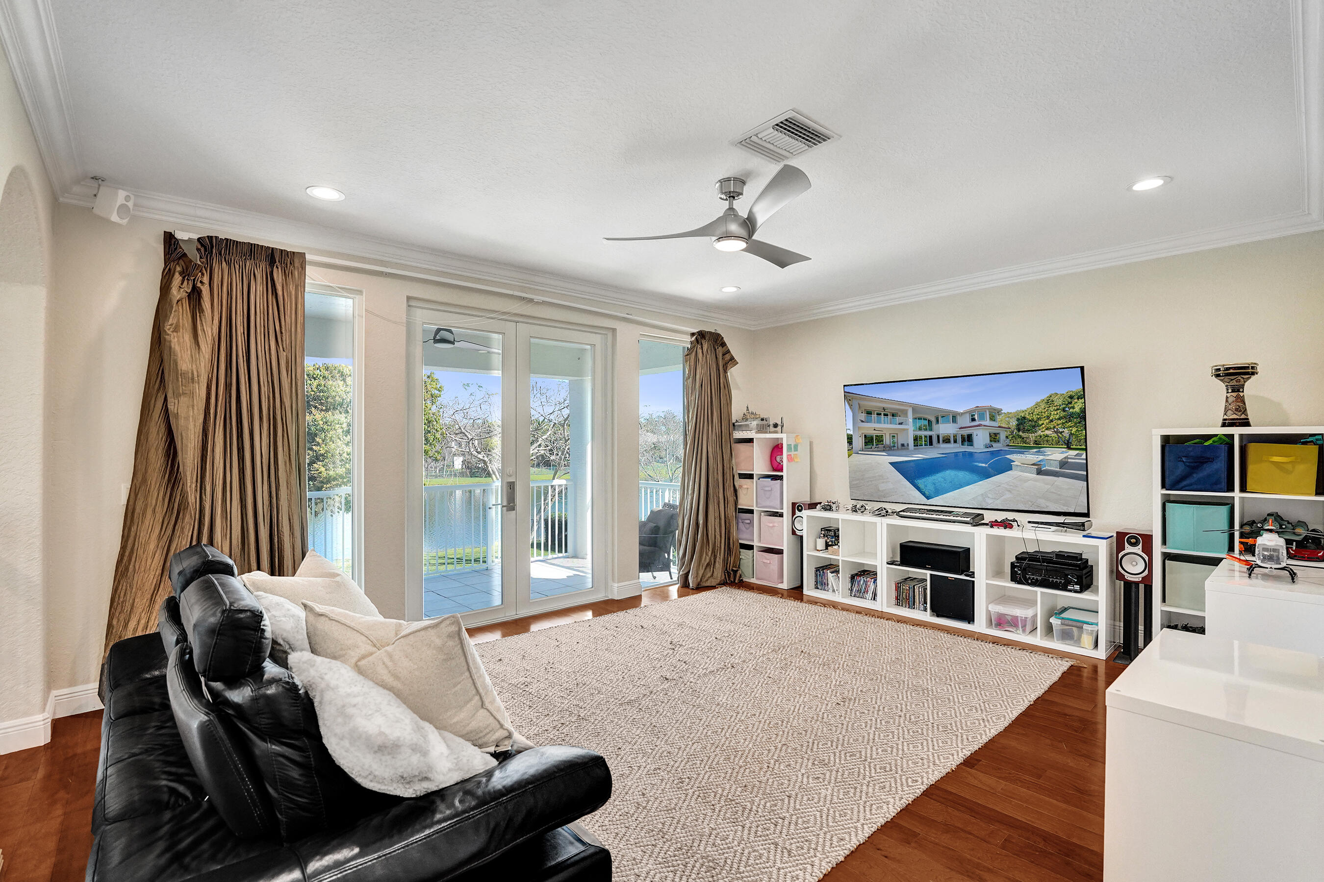 LONG LAKE RANCHES PLAT THREE - Residential