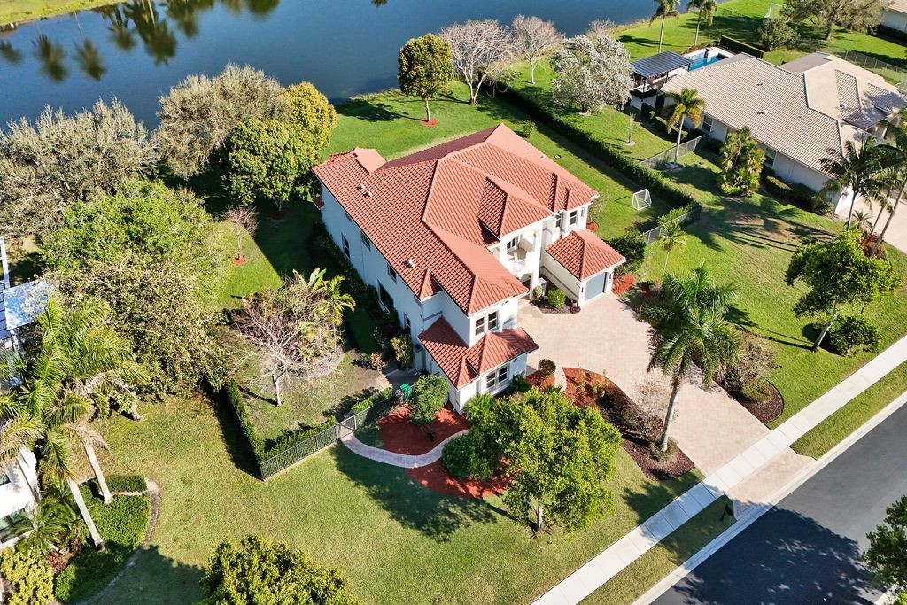 Photo of 2846 Juniper Lane, Davie, FL 33330 (MLS # R11168035)