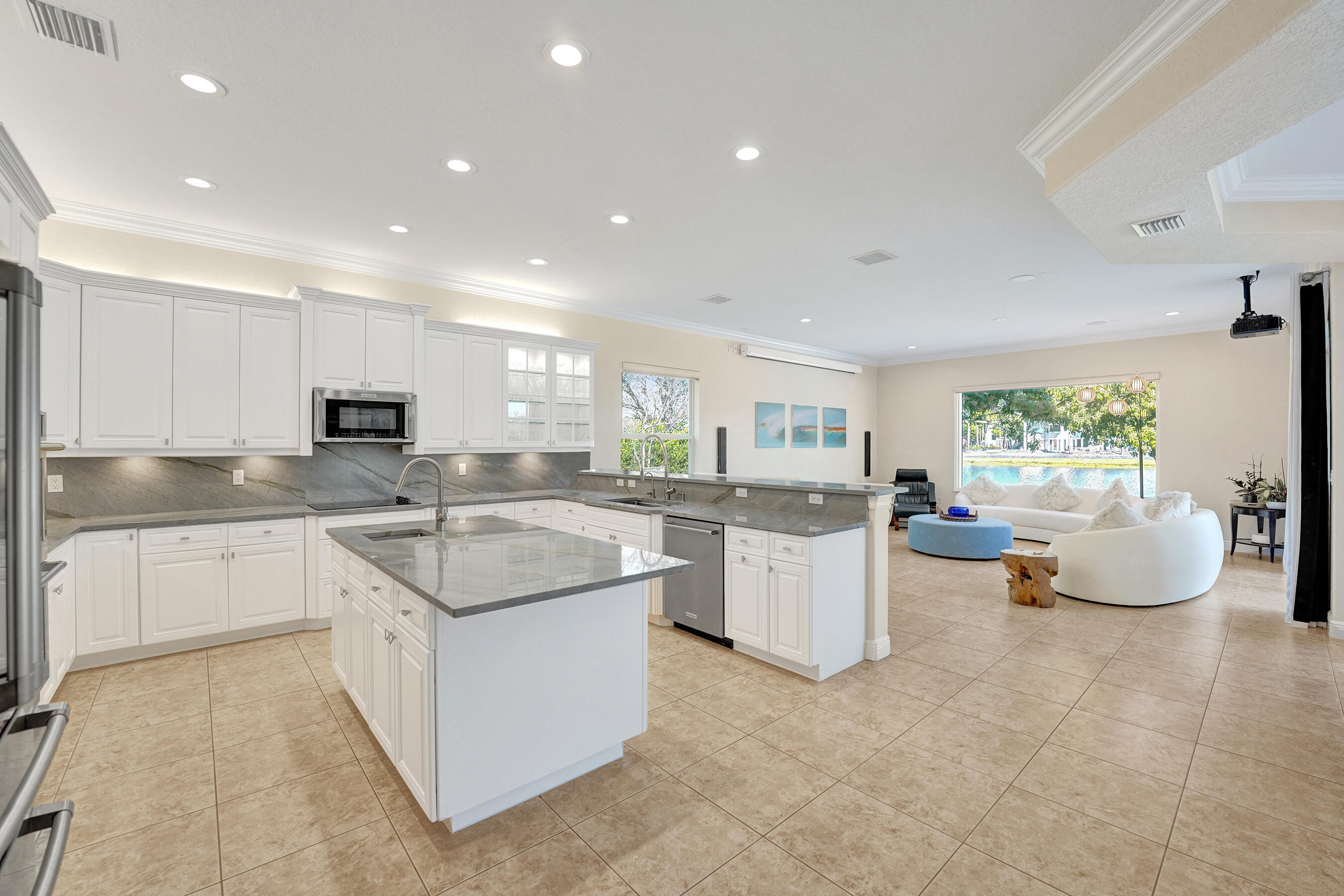 LONG LAKE RANCHES PLAT THREE - Residential