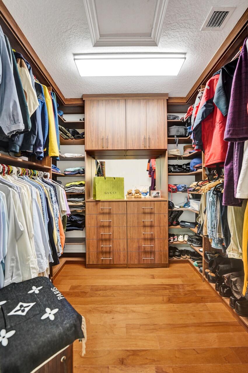 LONG LAKE RANCHES PLAT THREE - Residential