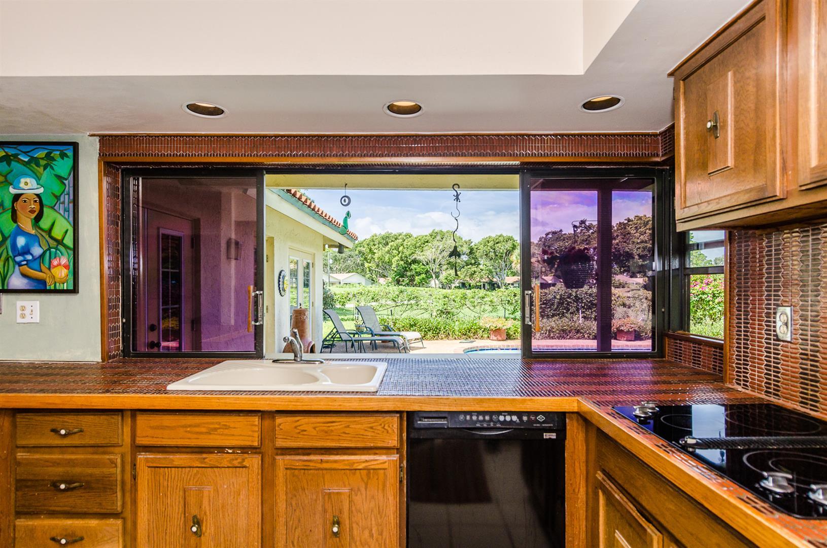 LAKEVIEW - Residential