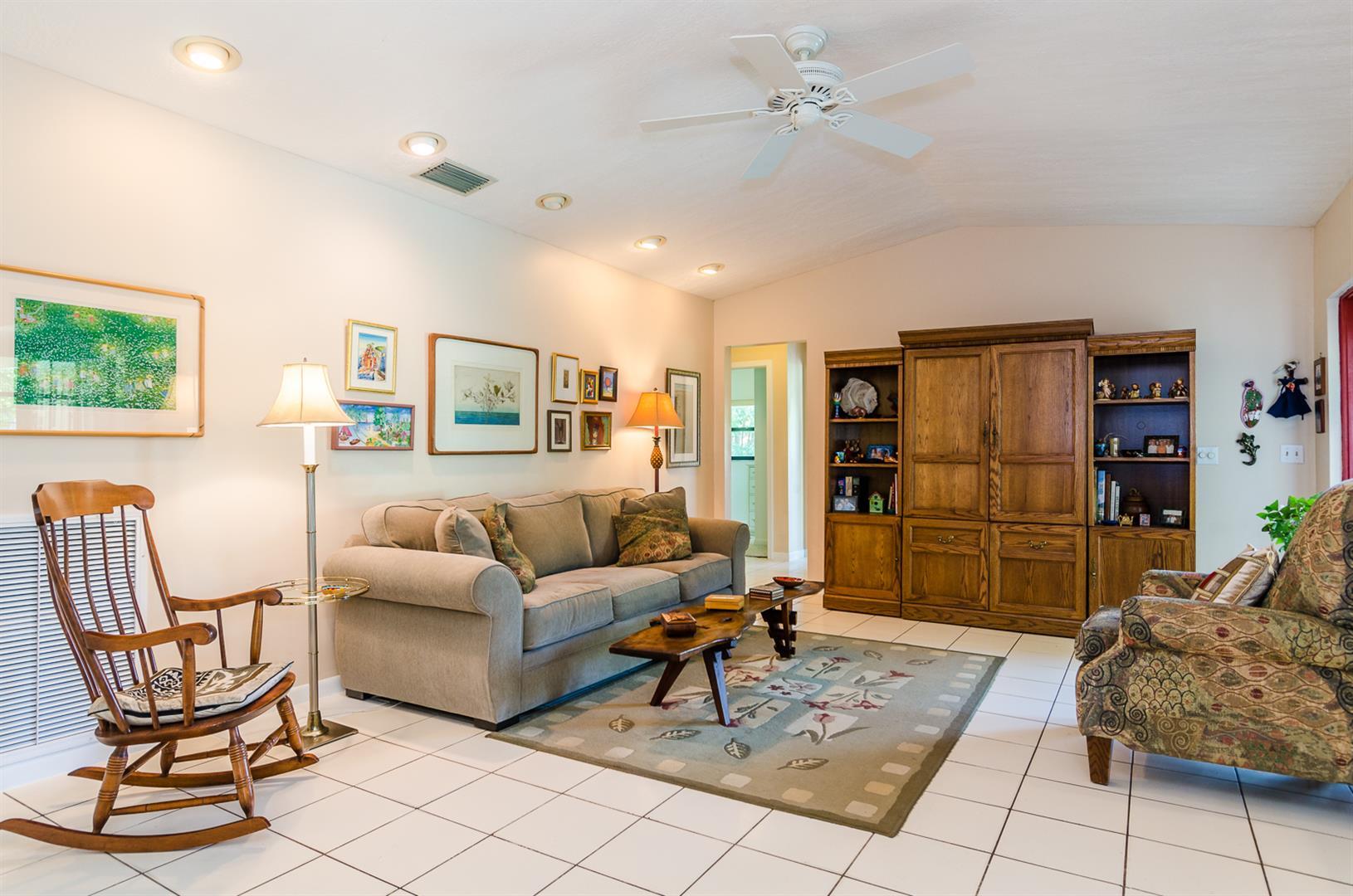 LAKEVIEW - Residential