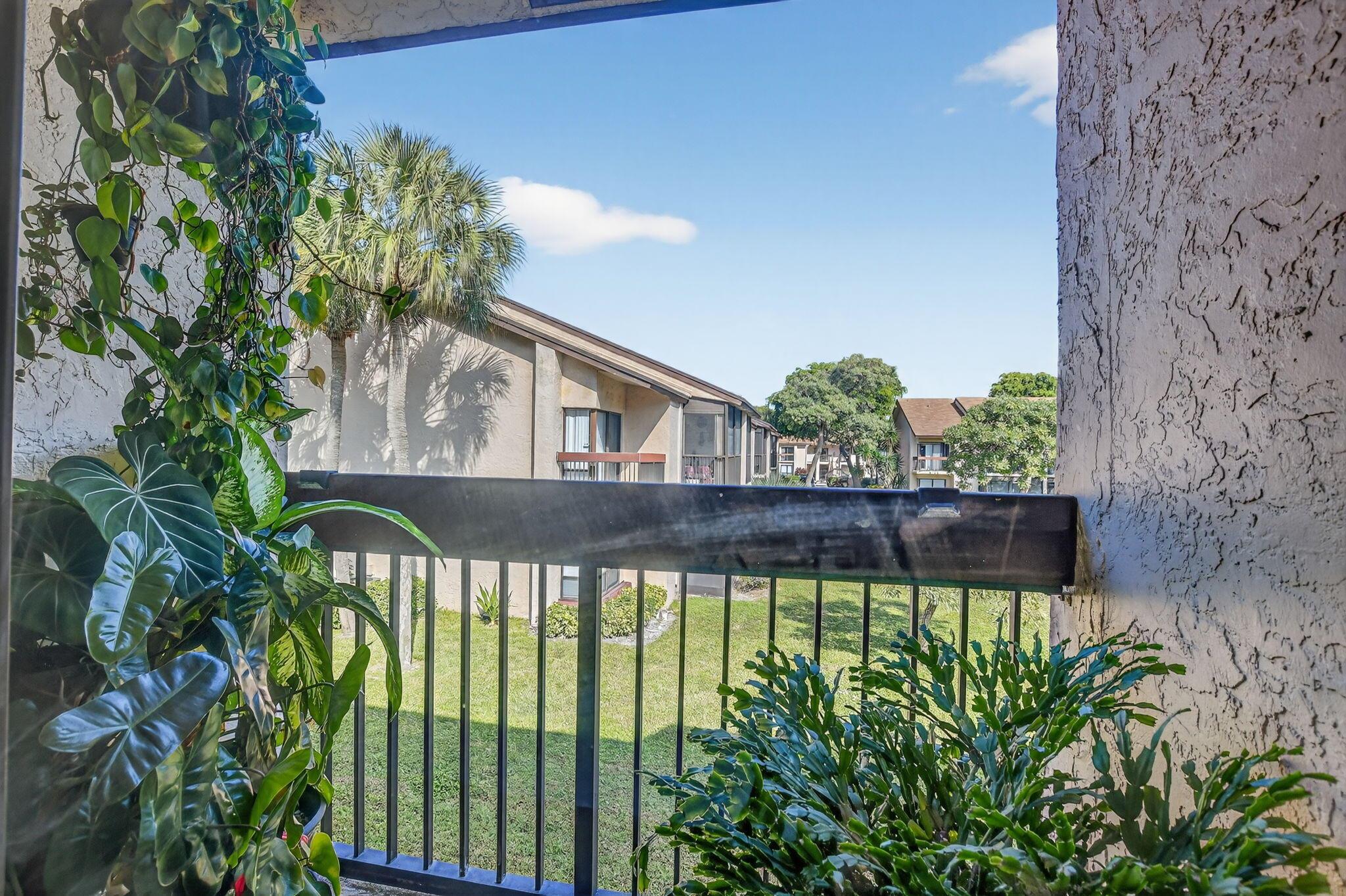 MEADOWRIDGE CONDO - Residential