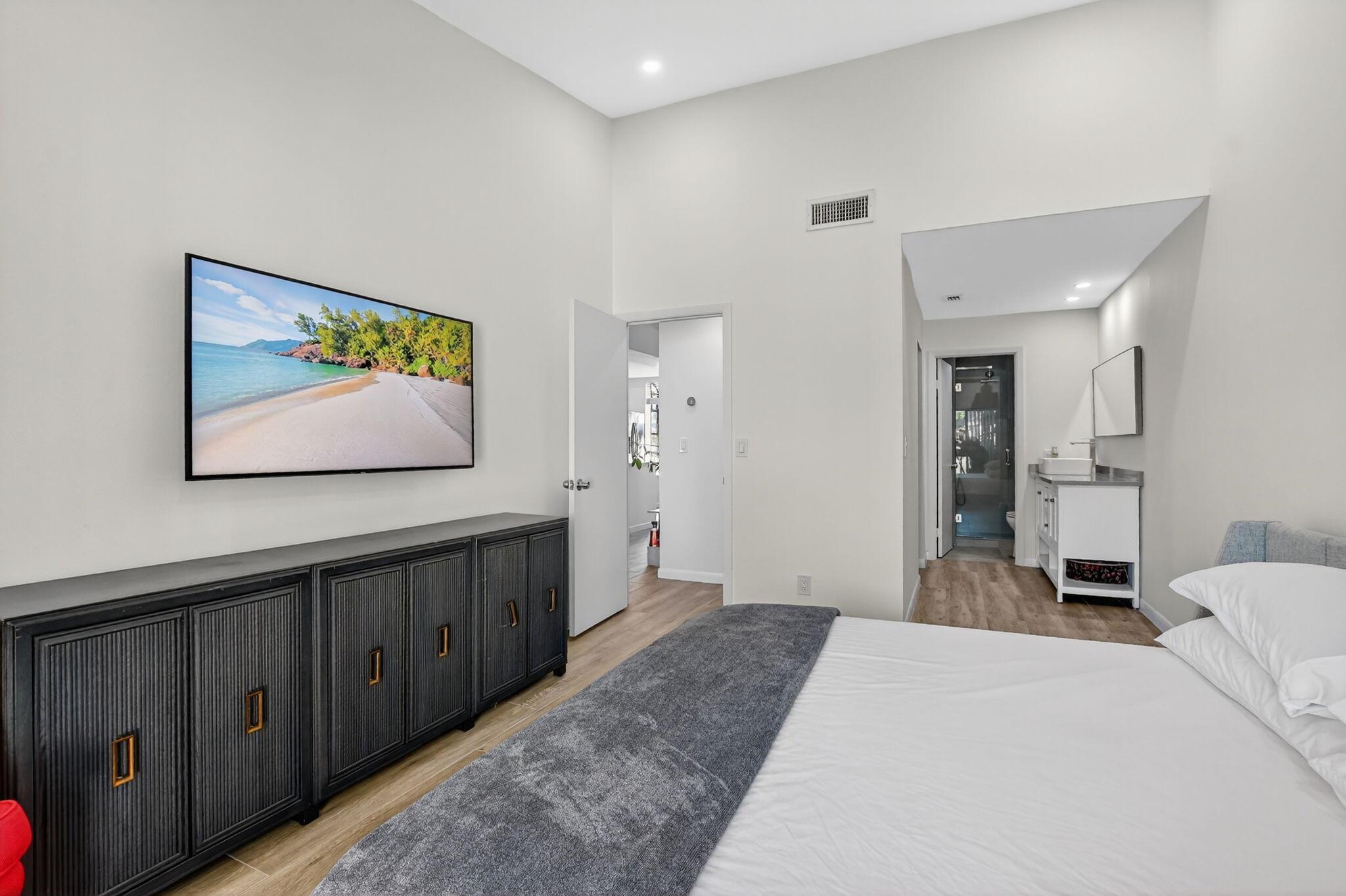 MEADOWRIDGE CONDO - Residential