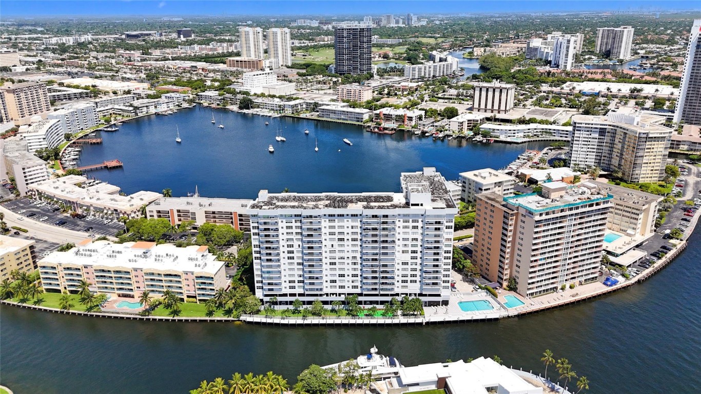 137 Golden Isles Drive 706