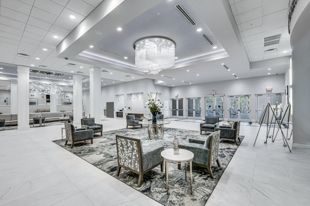 Huntington Pointe - Residential