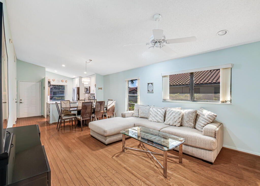 Huntington Pointe - Residential