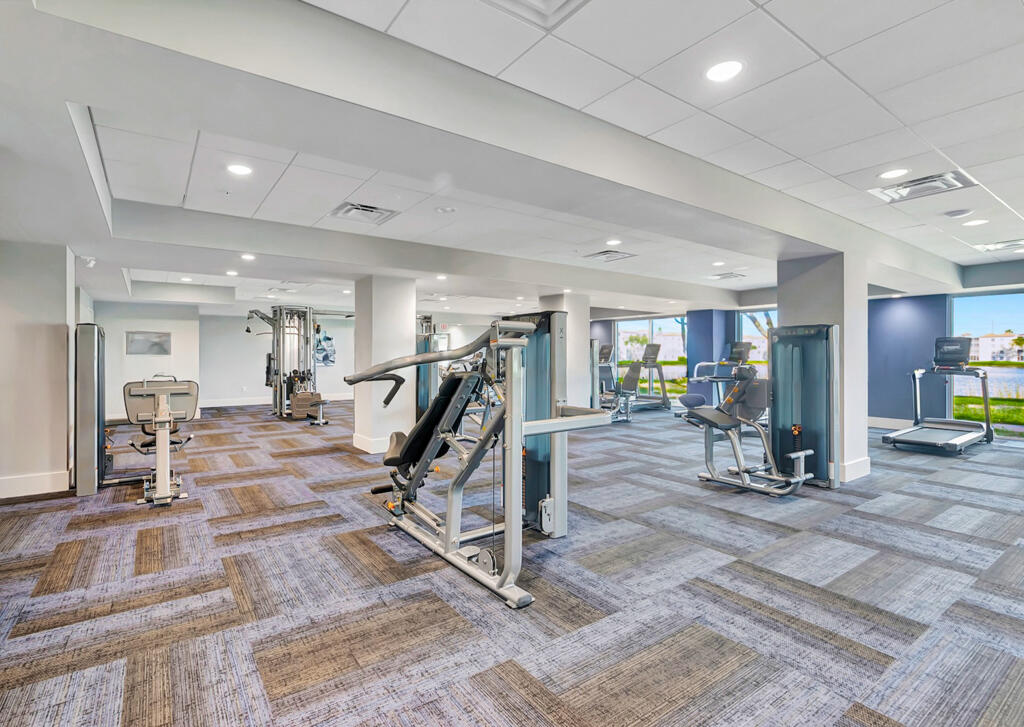 Huntington Pointe - Residential