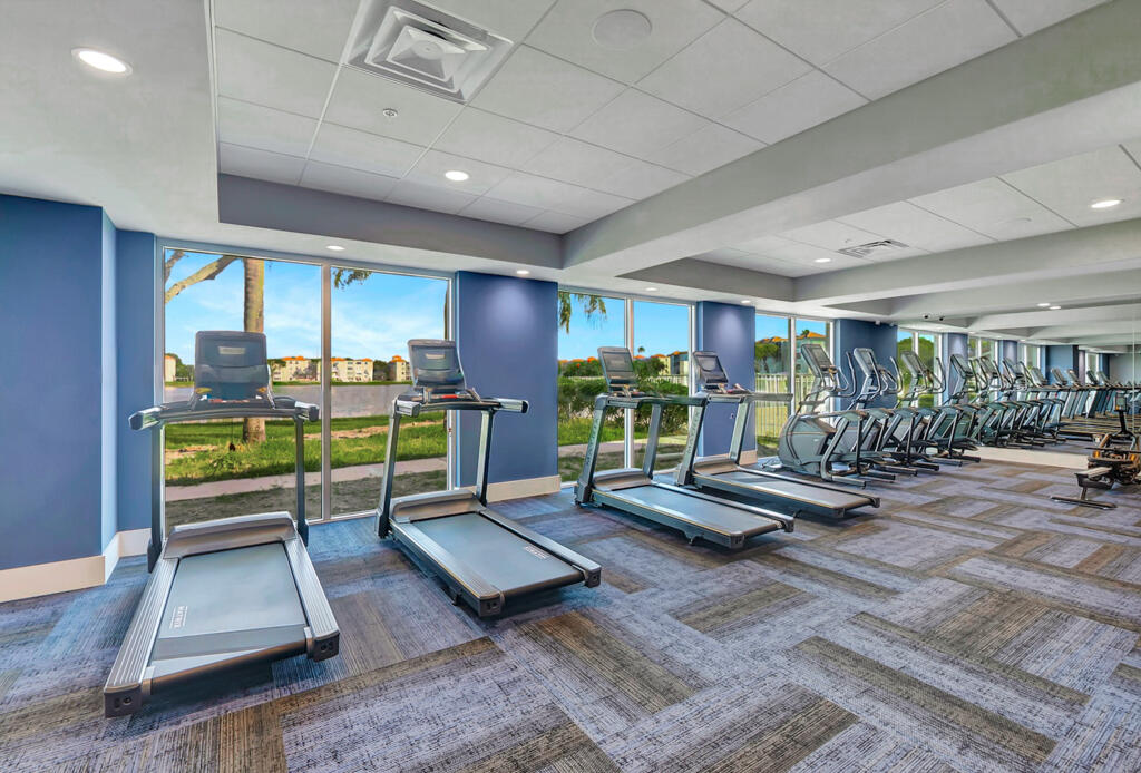 Huntington Pointe - Residential