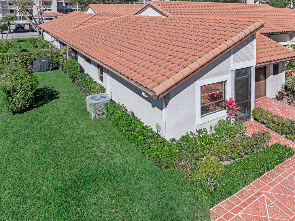 Huntington Pointe - Residential