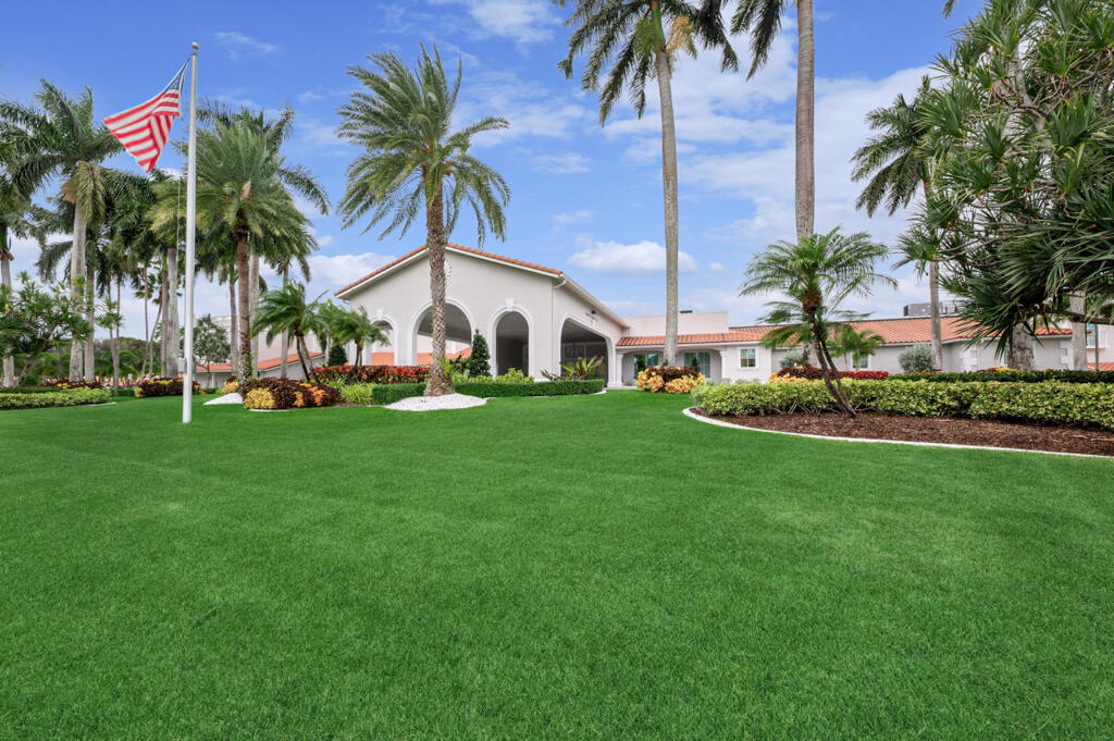 Huntington Pointe - Residential