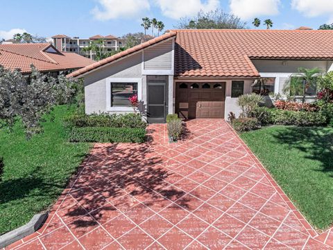 Photo of 6235 Kings Gate Circle, Delray Beach, FL 33484 (MLS # R11168099)