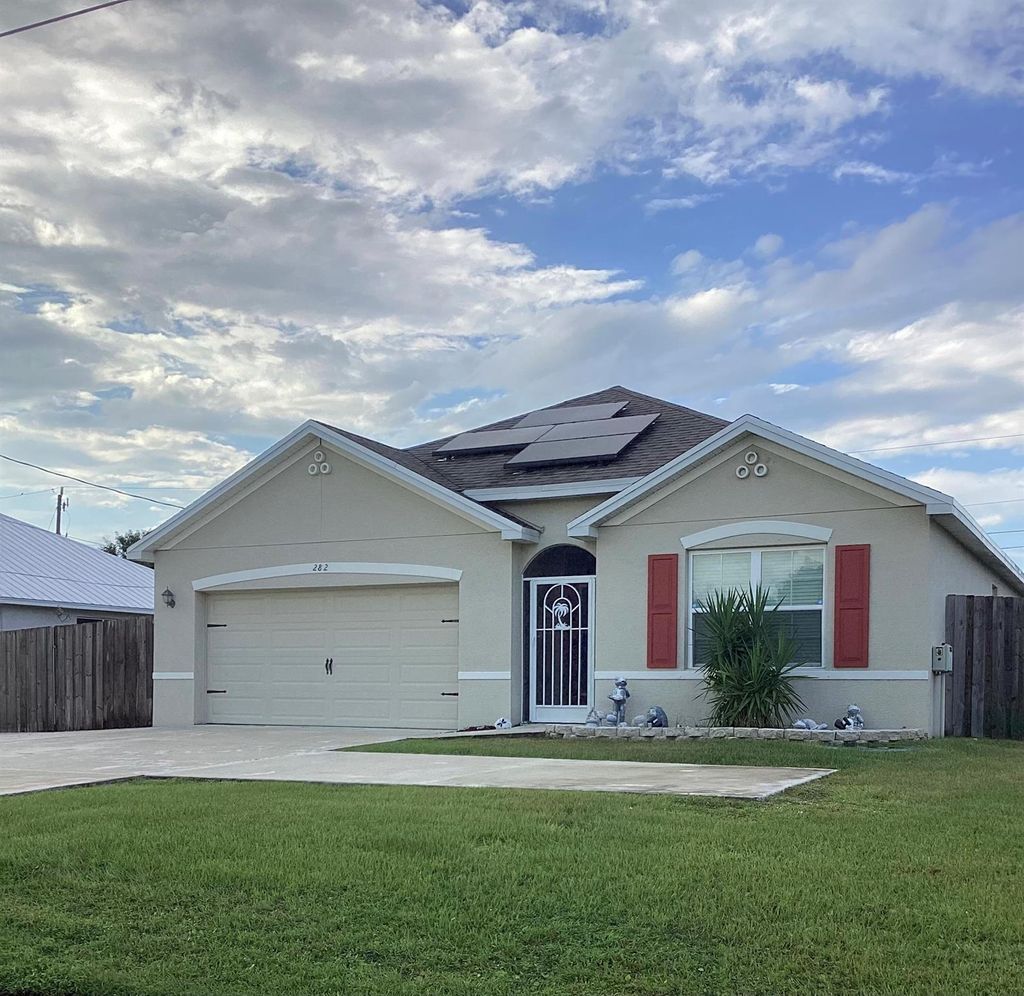 Photo of 282 SW Tulip Boulevard, Port St Lucie, FL 34953 (MLS # R10920201)