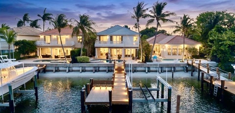 Photo of 712 SANDY POINT Lane, North Palm Beach, FL 33410 (MLS # B26065291)