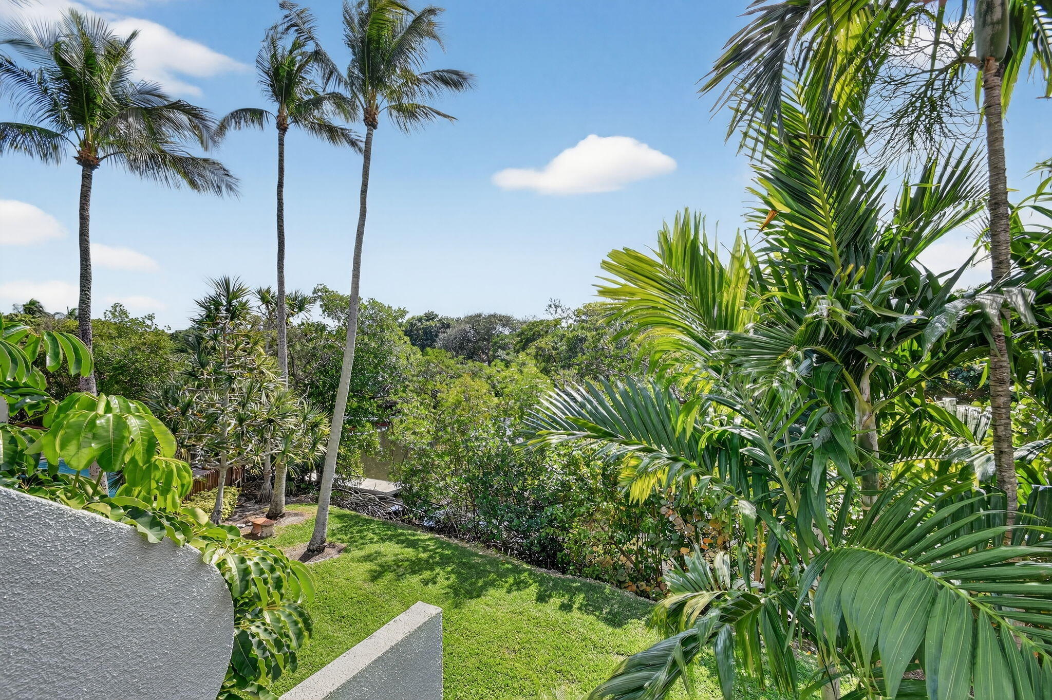 OCEAN RIDGE YACHT CLUB - Residential