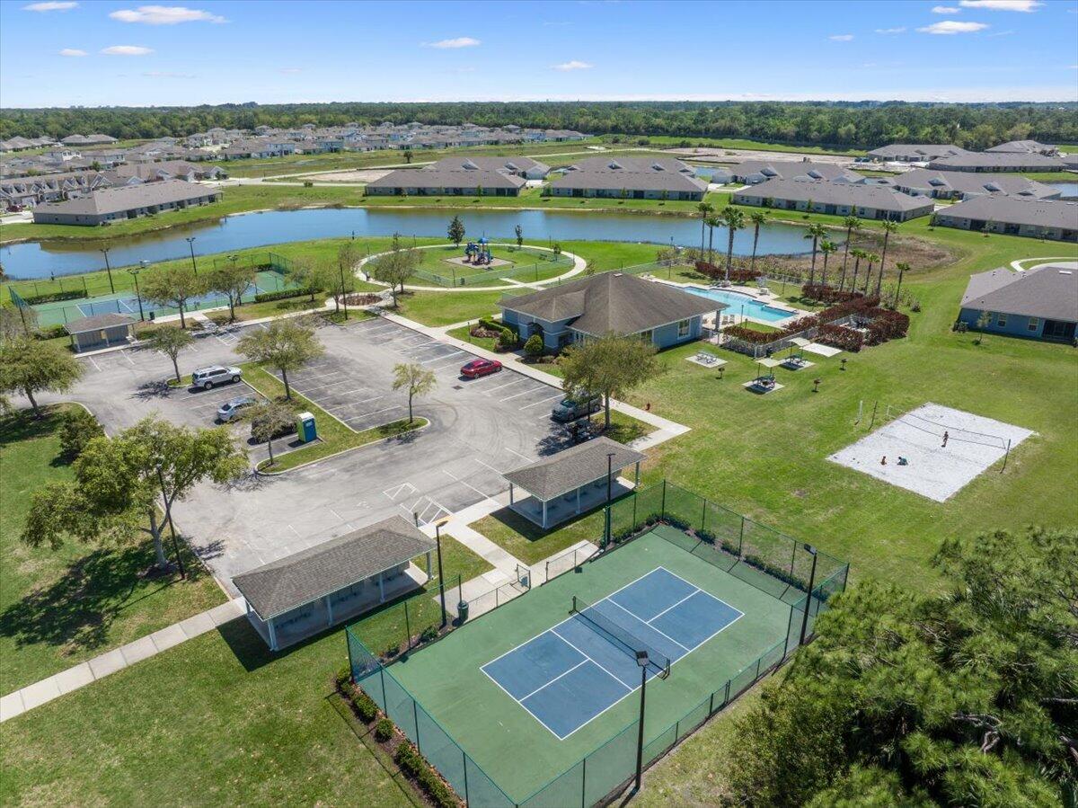 WATERSTONE PHASE ONE - Residential