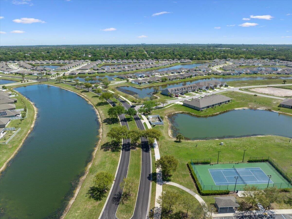 WATERSTONE PHASE ONE - Residential