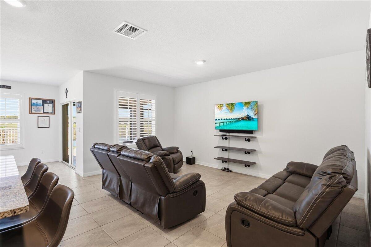 WATERSTONE PHASE ONE - Residential