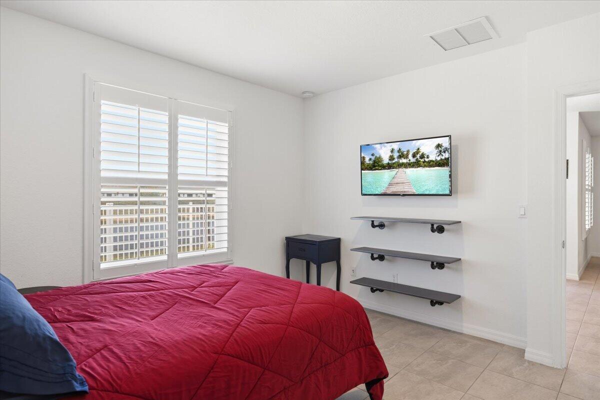 WATERSTONE PHASE ONE - Residential