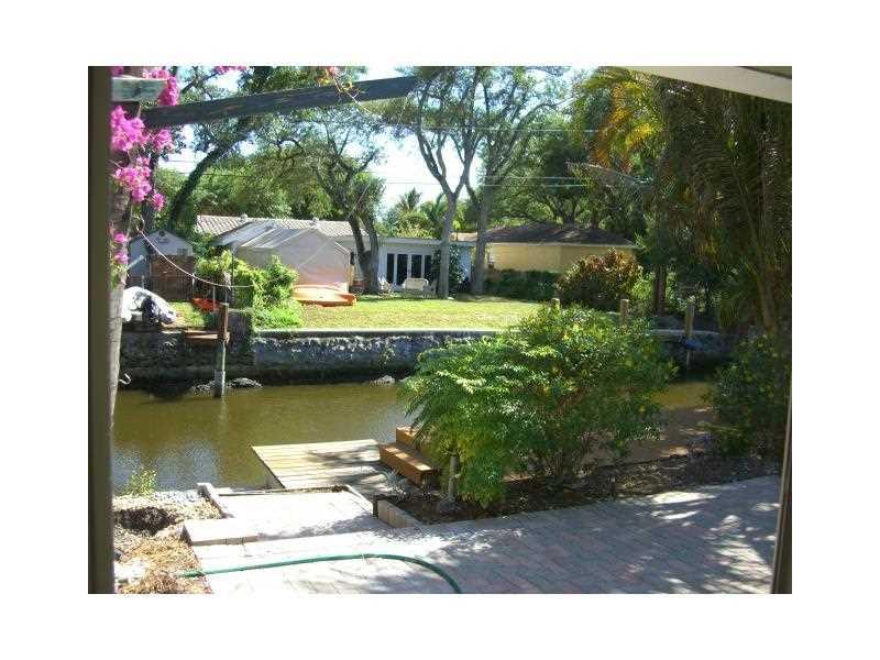 MRS E F MARSHALLS - Residential Lease