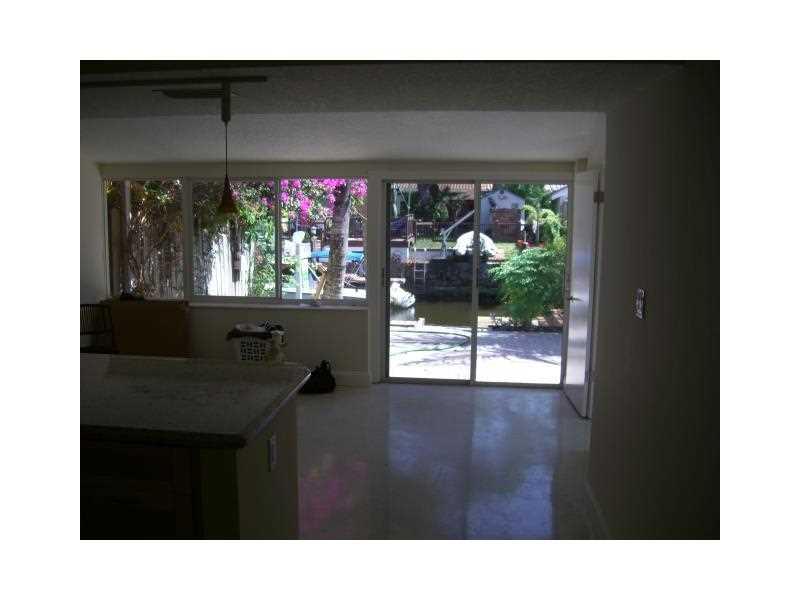 MRS E F MARSHALLS - Residential Lease