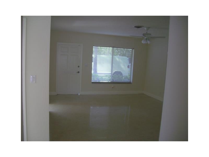 MRS E F MARSHALLS - Residential Lease