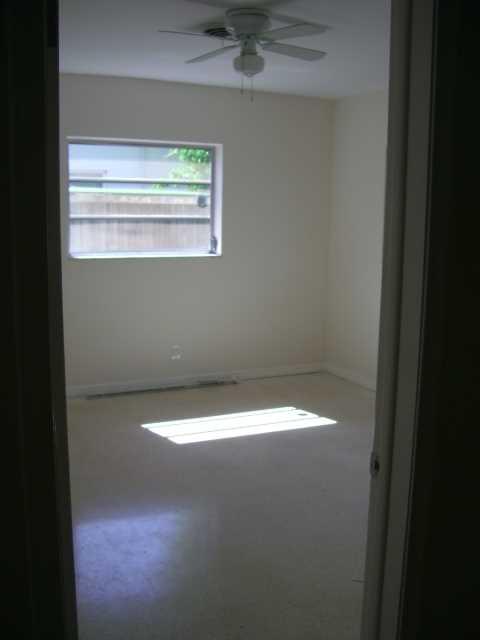 MRS E F MARSHALLS - Residential Lease