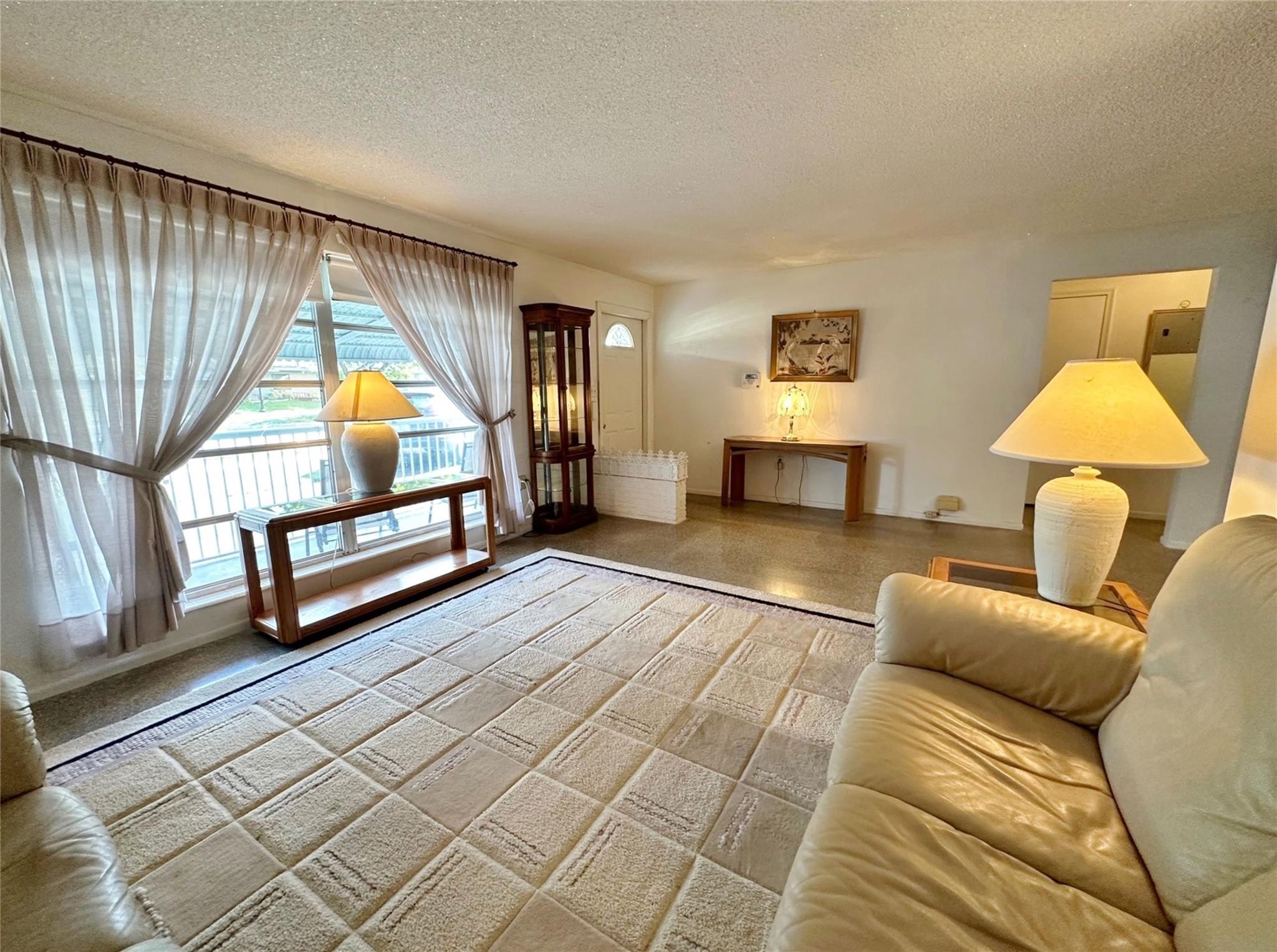 Sunrise Golf Village Firs - Residential