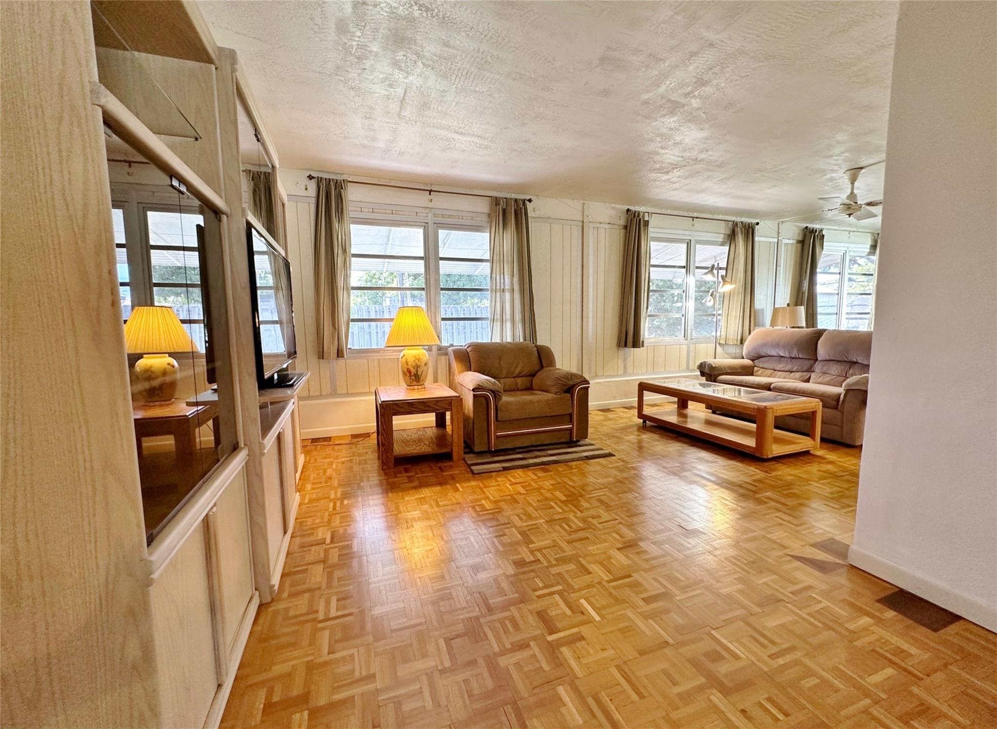 Sunrise Golf Village Firs - Residential