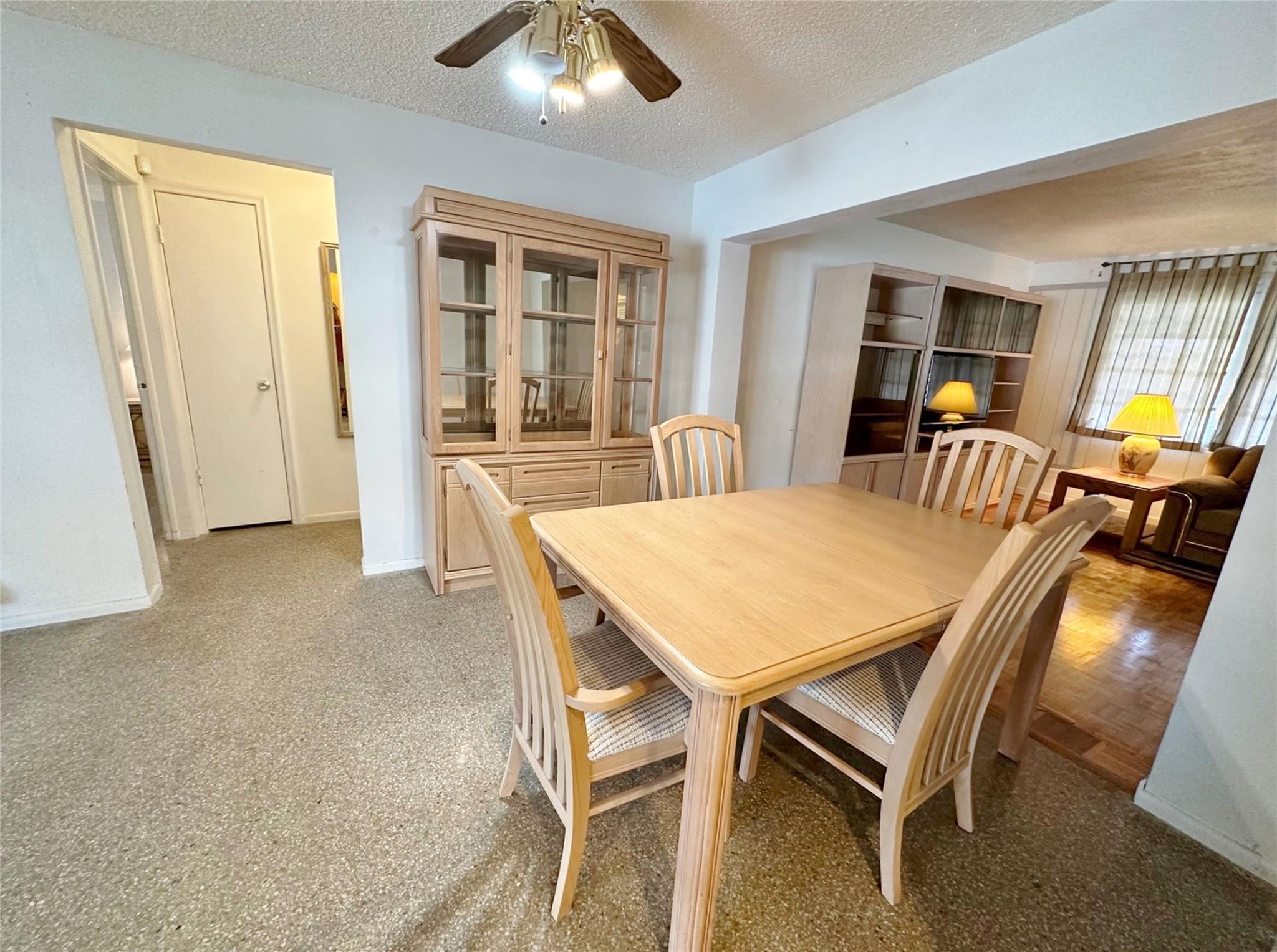 Sunrise Golf Village Firs - Residential