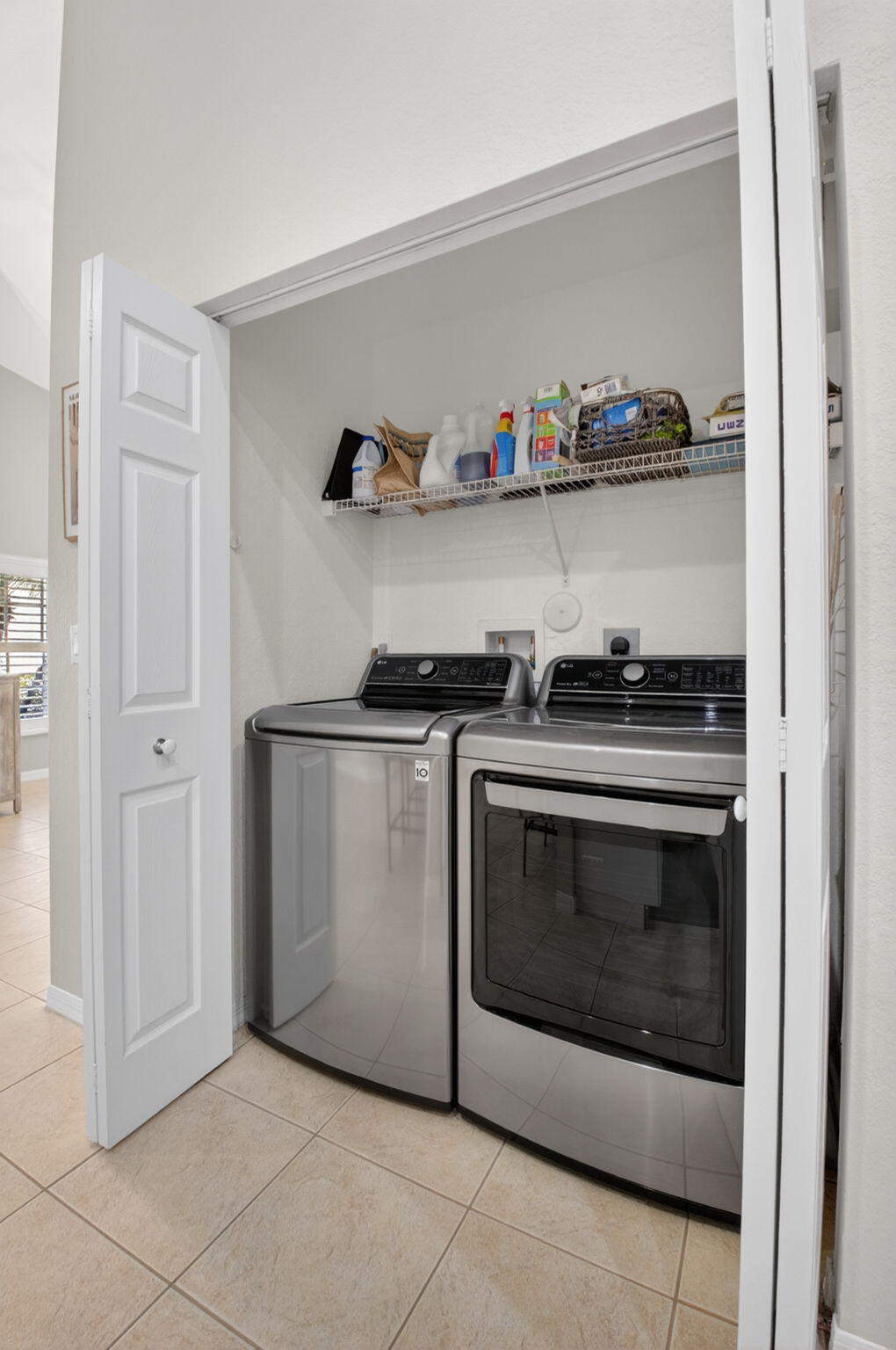 TUSCANY BAY - Residential